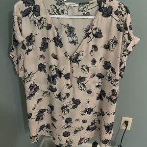 Maurice’s Size XXL pink floral pullover